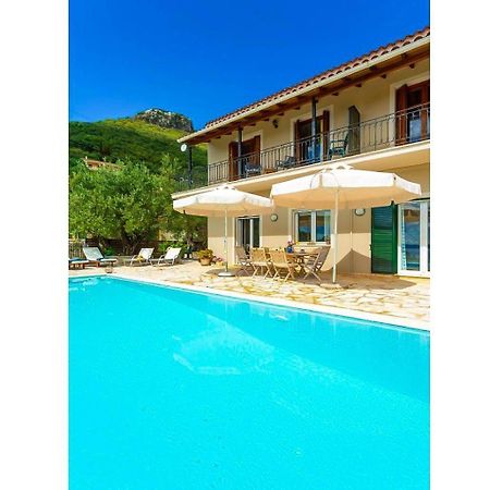 Villa Katerina Katavolos Exterior photo